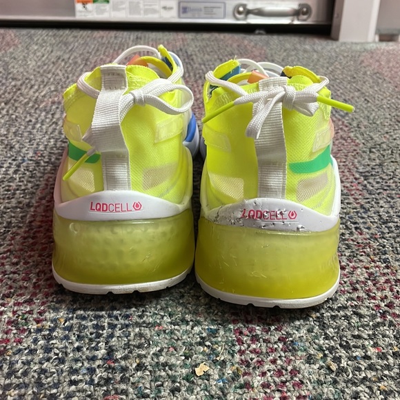 Puma - Picture 5 of 6